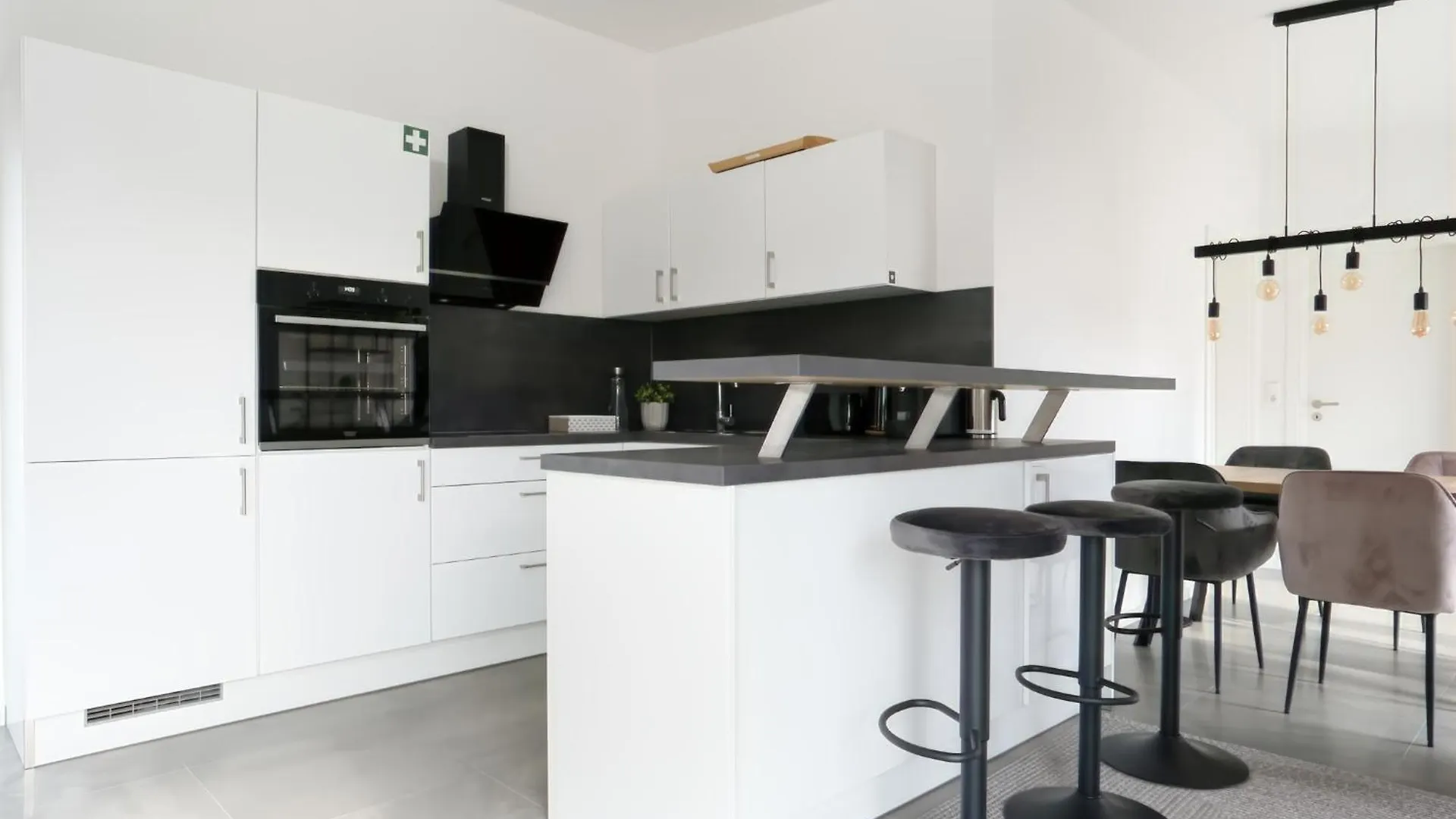 Apartment Kaiser Franz Fuer Bis Zu 6 - Zentral, Arbeitsplatz, Waschmaschine, Disney Plus Dinkelsbühl